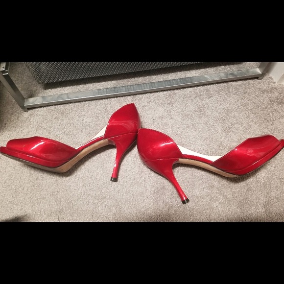 Via Spiga Red Patent Heels - Picture 1 of 6